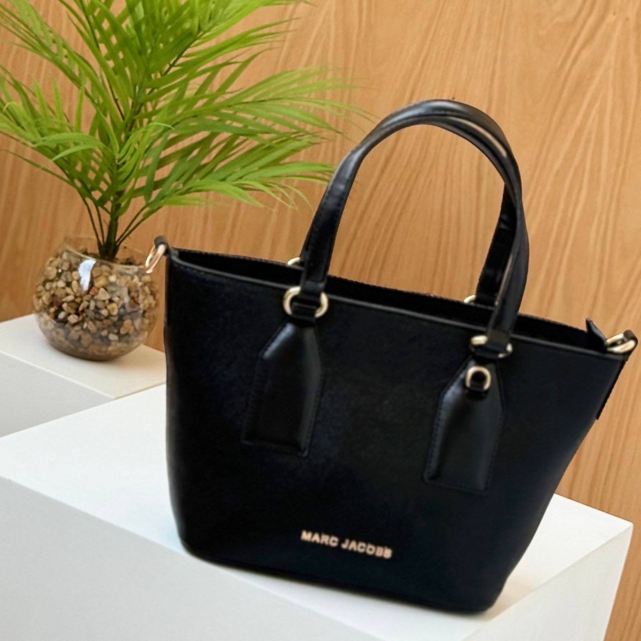 Marc Jacobs The Tote Bag