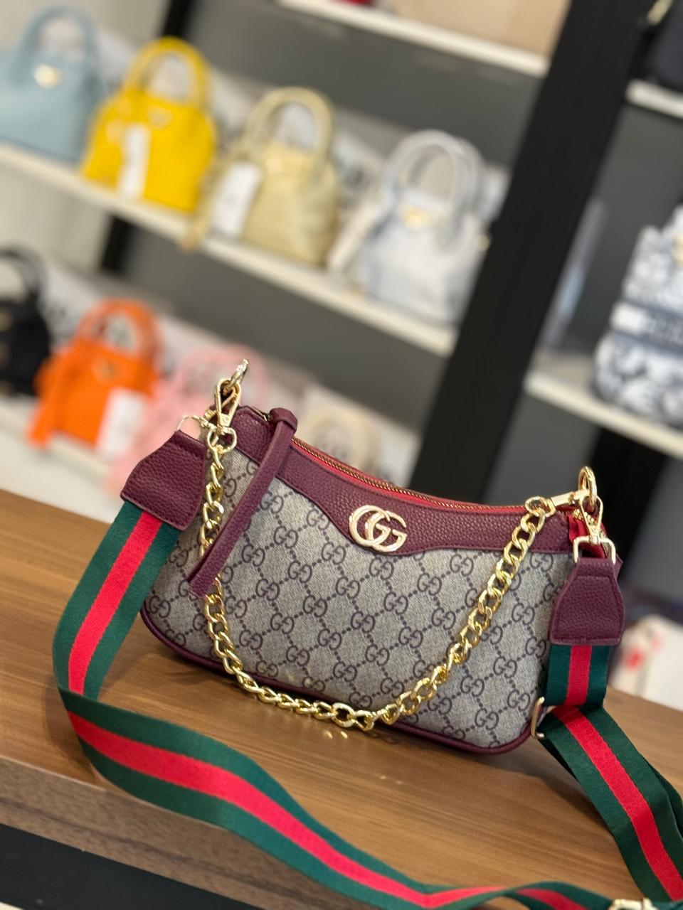 Gucci Cross