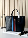 Tommy Hilfiger Signature Stripe Shoulder Bag - Original