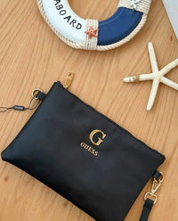 Guess clutch
