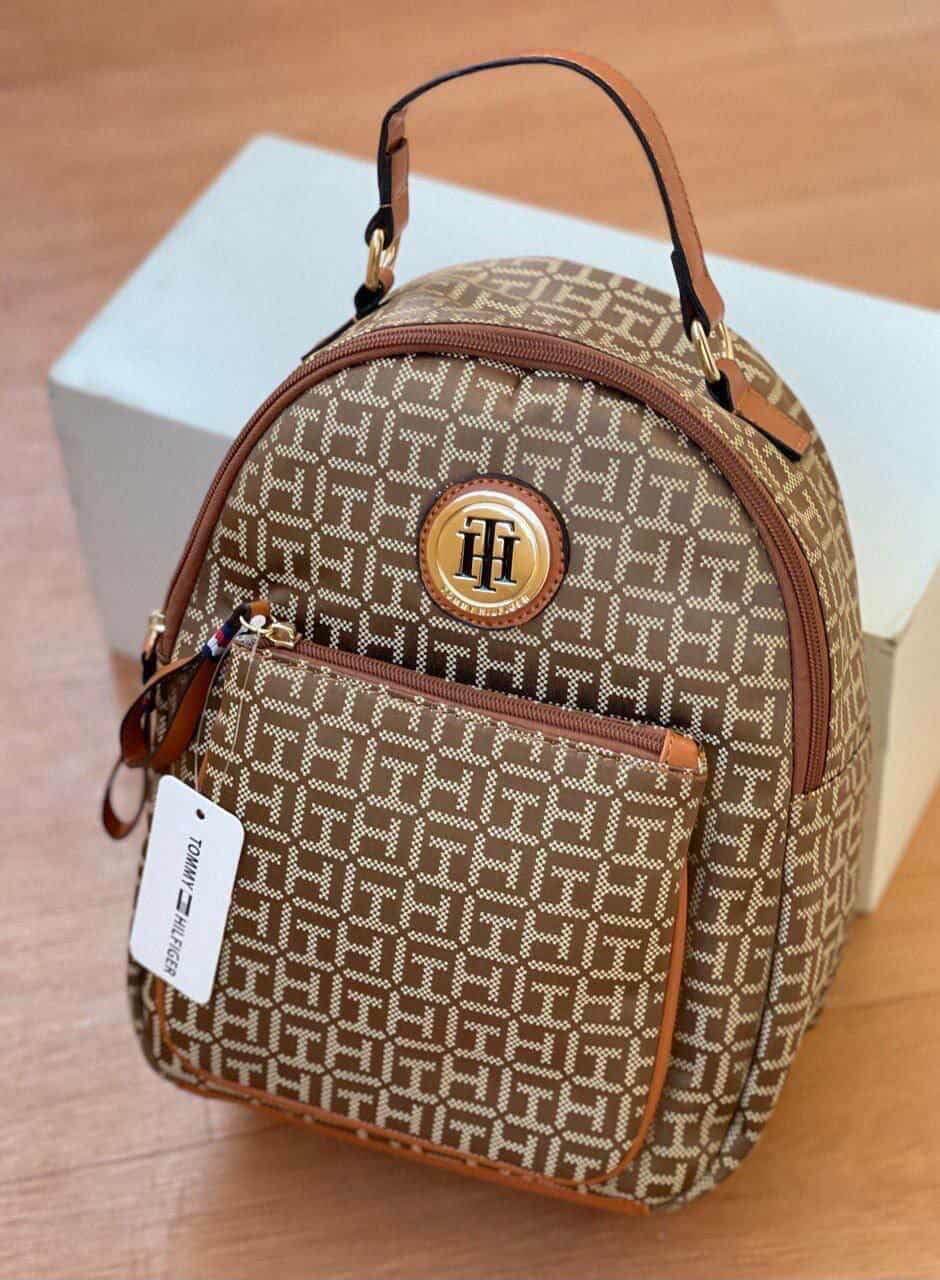 tommy back bag
