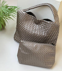 Bottega Veneta Medium Hop Bag in Intrecciato Leather - Mirror