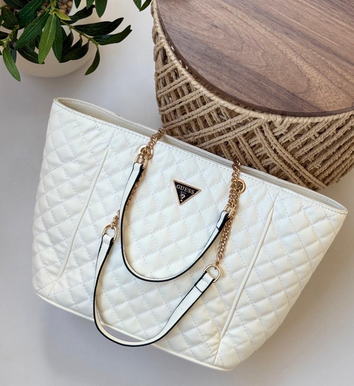 Guess Cessily Quilted Tote Bag - High copy