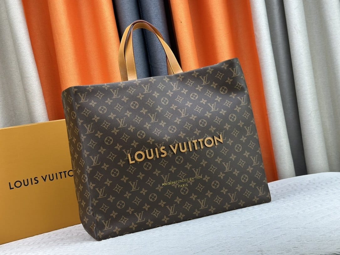 Louis Vuitton Tote Bag - Original
