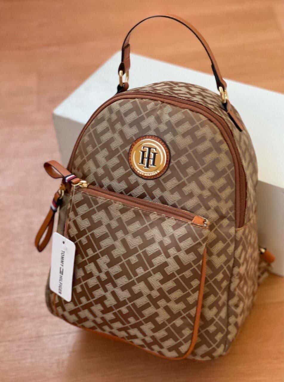 tommy back bag