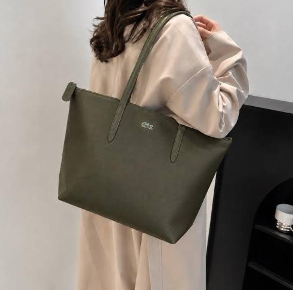 Lacoste Shoulder Bag -  Mirror